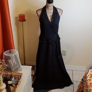J Kara black beaded chiffon maxi gown size 6